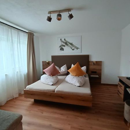 Apartamento Haus Felix Pettneu am Arlberg Exterior foto