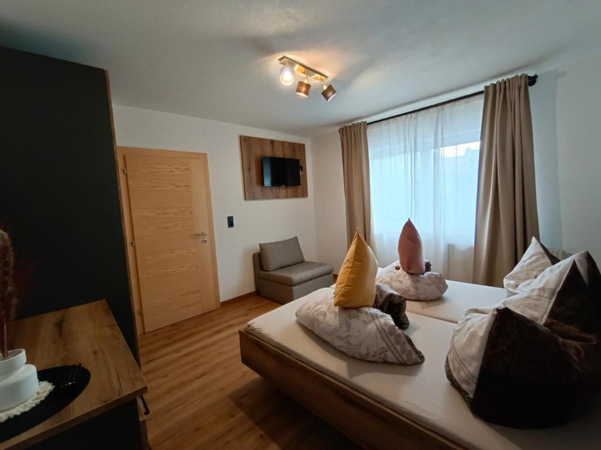 Apartamento Haus Felix Pettneu am Arlberg Exterior foto